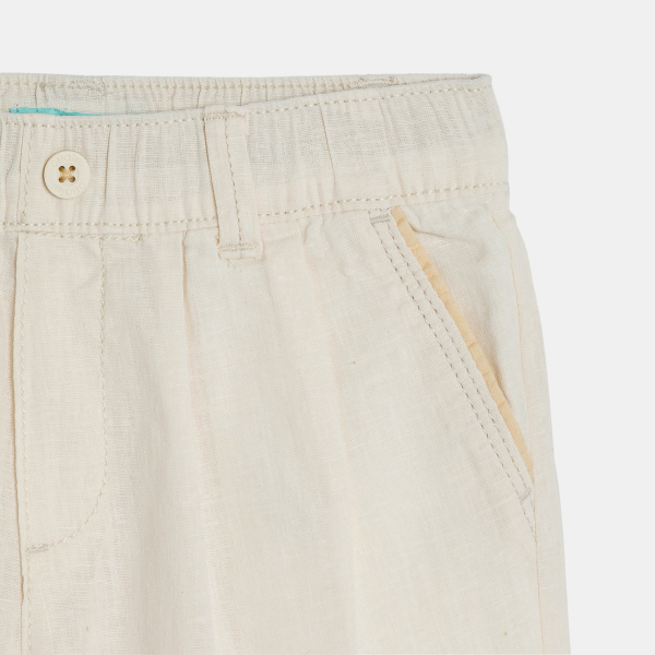 شورت من الكتان والقطن باللون الأبيض للأولاد الصغار